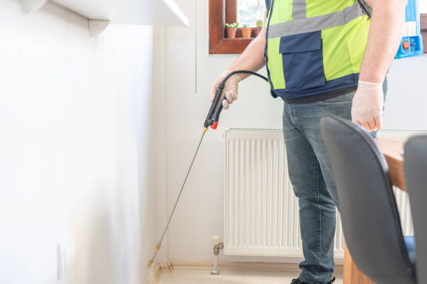 Best Emergency Pest Control  in Benton Harbor, MI